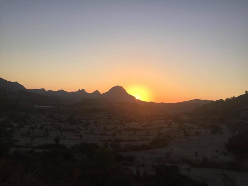 Finca Las Estrellas Relleu 外观 照片