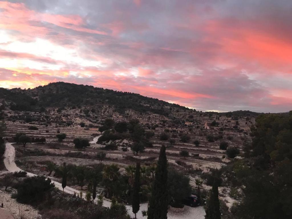 Finca Las Estrellas Relleu 外观 照片